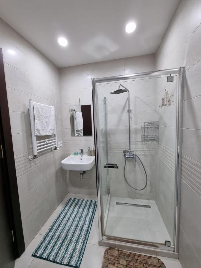 Comfy Appartments Saburtalo Tbilisi Exteriör bild